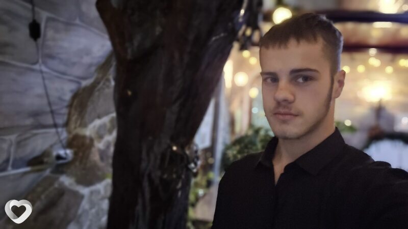 Александр, 21, Улан-Удэ — анкета №3382843