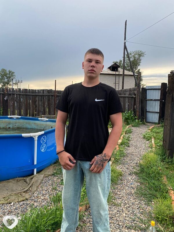 Роман, 18, Чите — анкета №3382896
