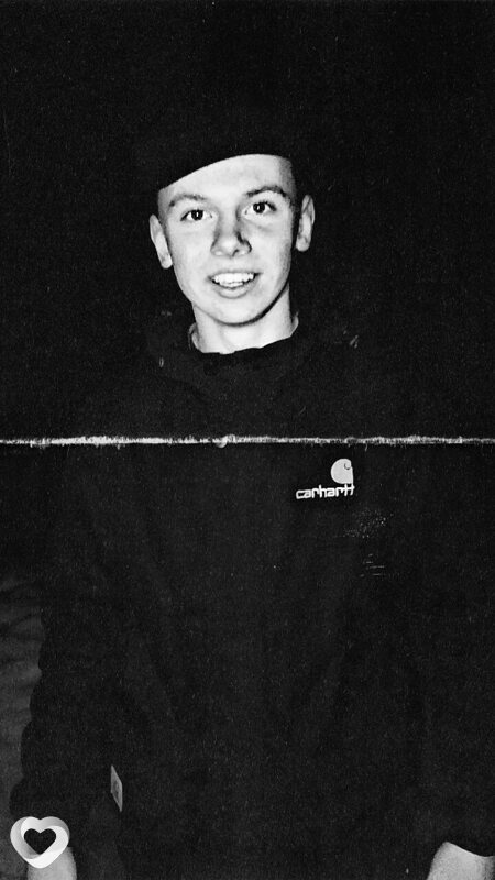 Александр, 19, Кирове — анкета №3383259