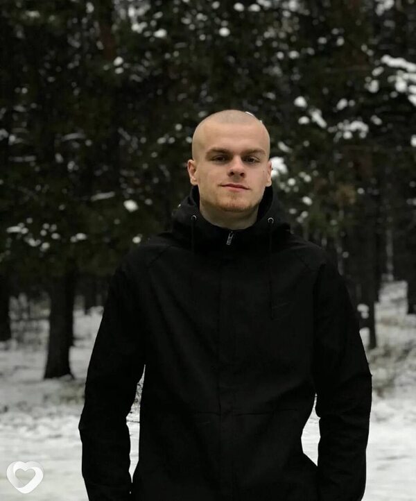 Павел, 21, Тюмени — анкета №3383896