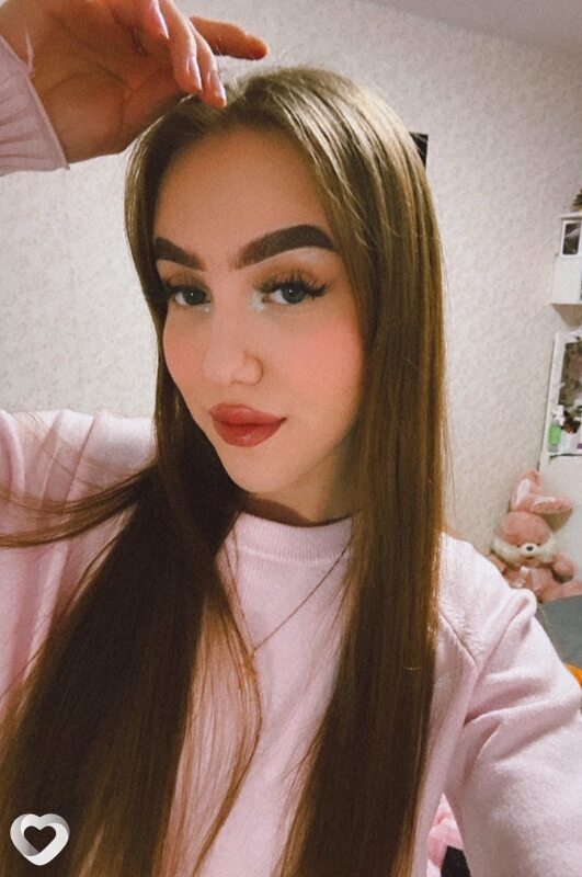 Алёнка, 20, Ревде — анкета №3383897
