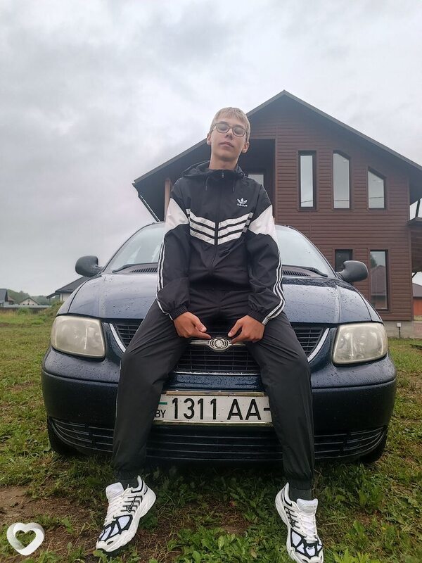 Артём, 19, Бресте — анкета №3384012