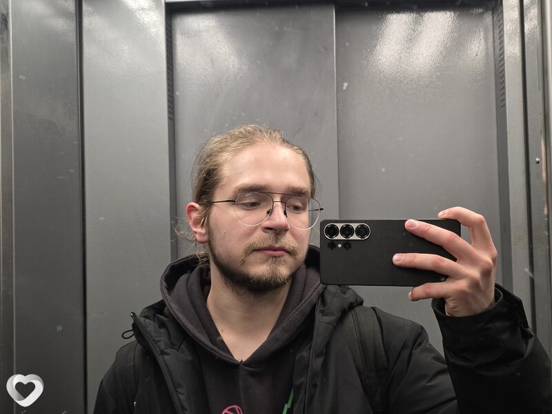 Макс, 21, Москве — анкета №3384337