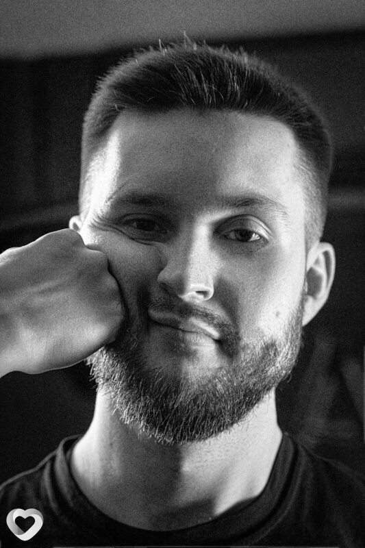 Артём, 29, Тюмени — анкета №3384687
