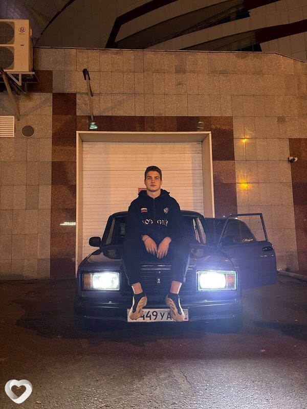 Егор, 19, Москве — анкета №3385145
