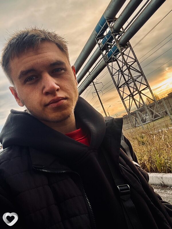 Костя, 19, Магнитогорске — анкета №3385874