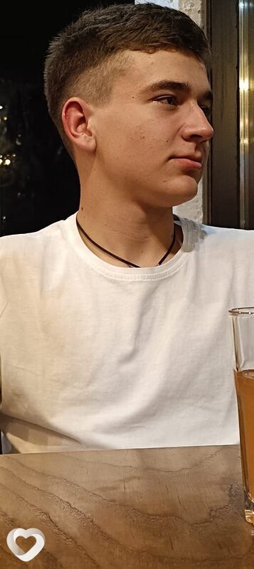 Кирилл, 19, Алматы — анкета №3386221
