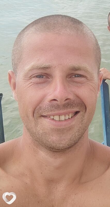 Михаил, 35, Торезе — анкета №3387137