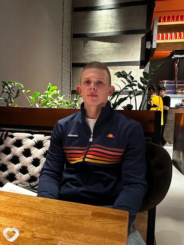 Захар, 20, Ростове-на-Дону — анкета №3386413