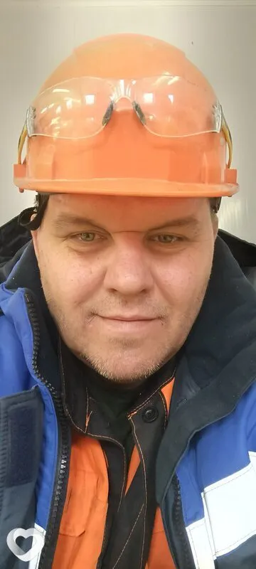 Александр, 39, Новоалтайске — анкета №3386459