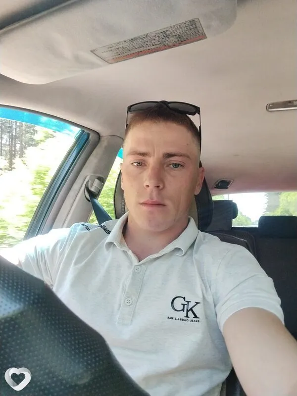 Михаил, 30, Бийске — анкета №3386990