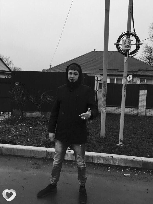 Артур, 26, Михайловск (Ставропольский край) — анкета №3387802