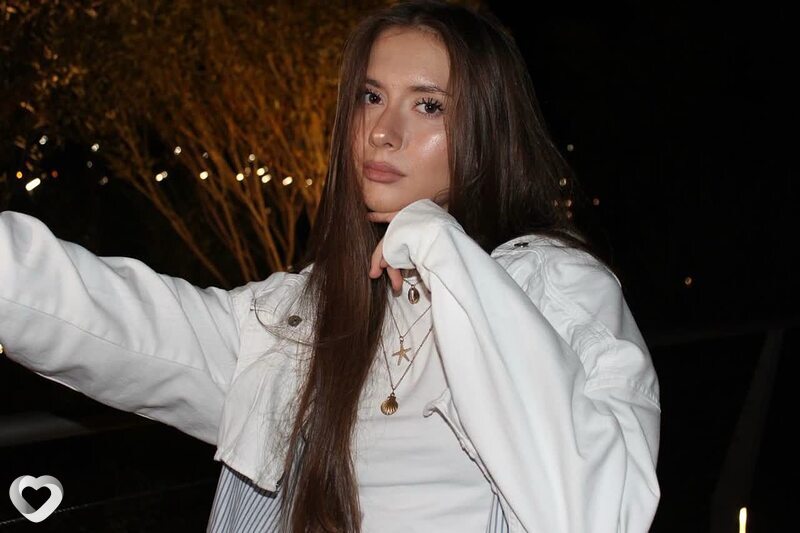 Катя, 27, Барнауле — анкета №3388048