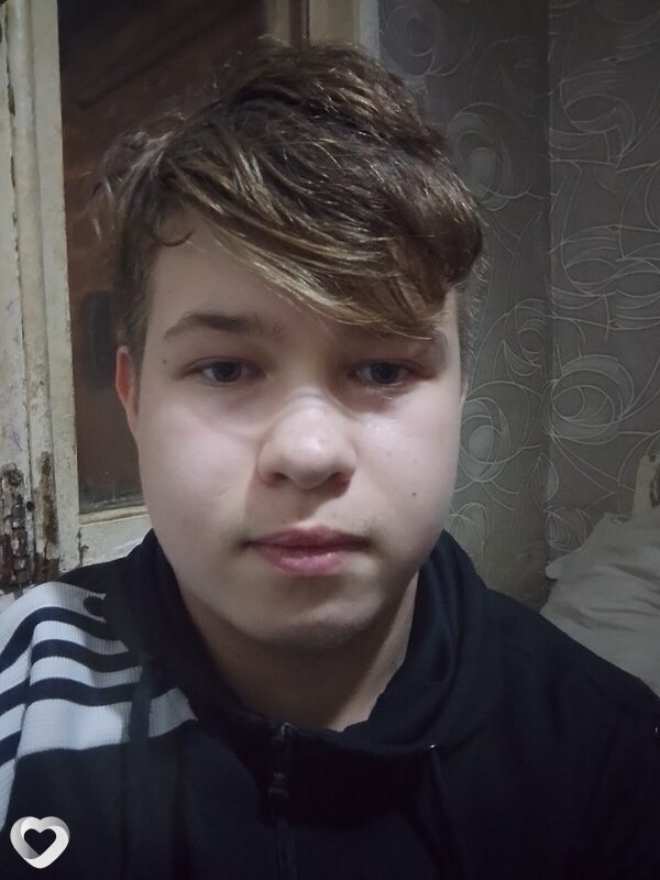 Виктр, 19, Белгороде — анкета №3388142