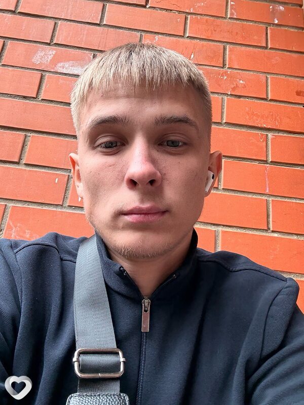 Максим, 23, Донецке — анкета №3388493