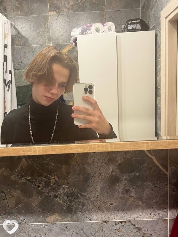Андрей, 21, Санкт-Петербурге — анкета №3388711