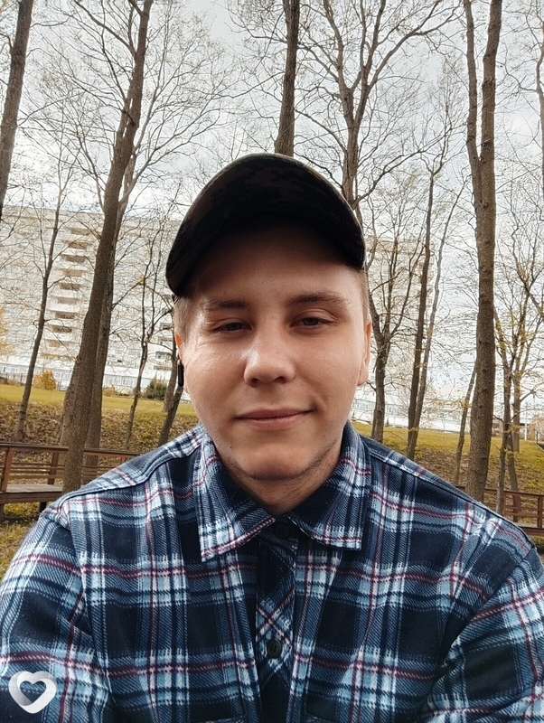 Вячеслав, 23, Красном Луче — анкета №3388877