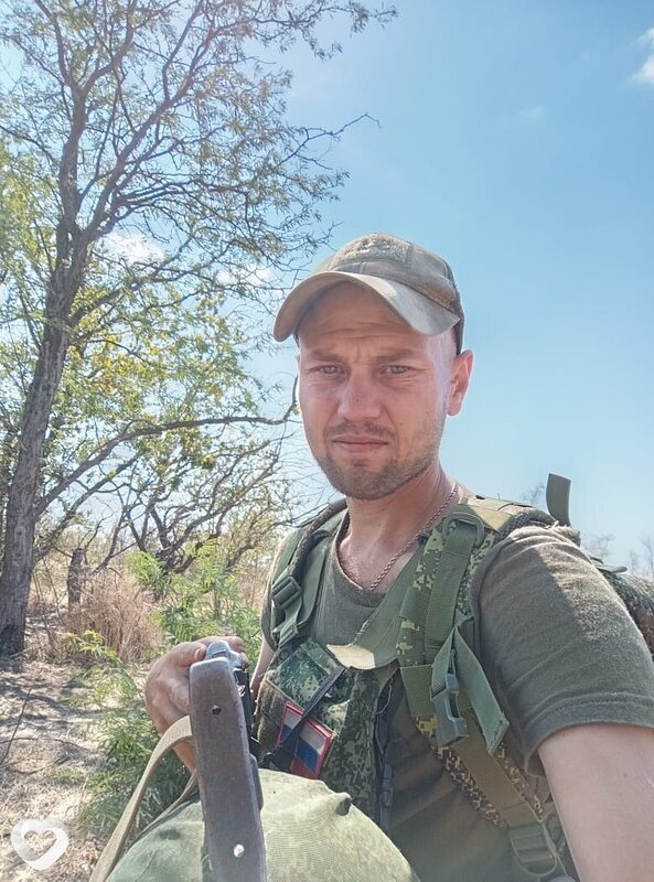 Артём, 24, Вологде — анкета №3389393