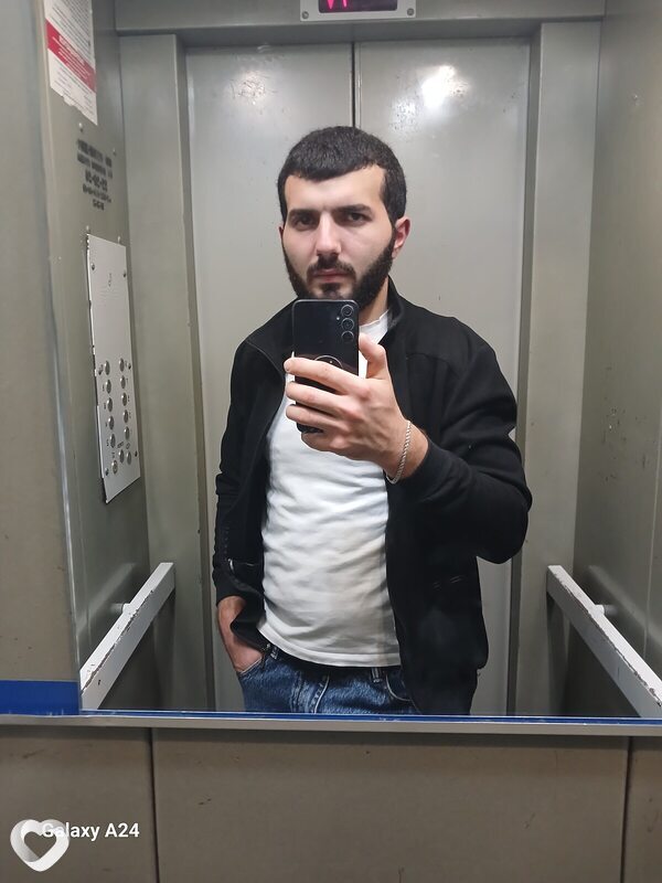 Алик, 24, Тюмени — анкета №3389478