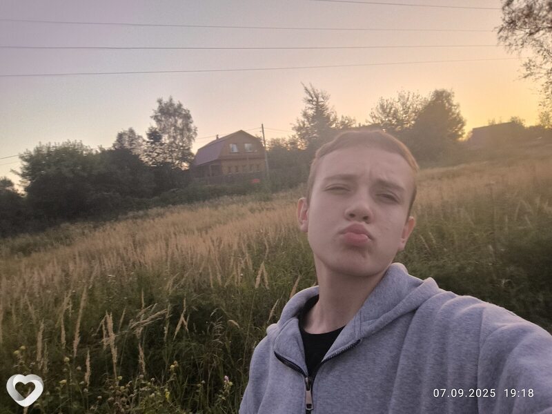 Арсений, 26, Иванове — анкета №3390263