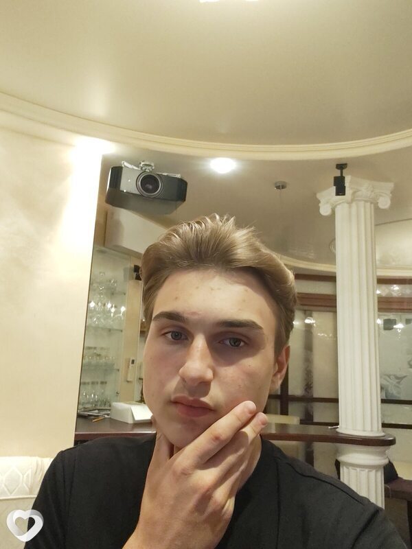 Артем, 19, Краснодаре — анкета №3390765