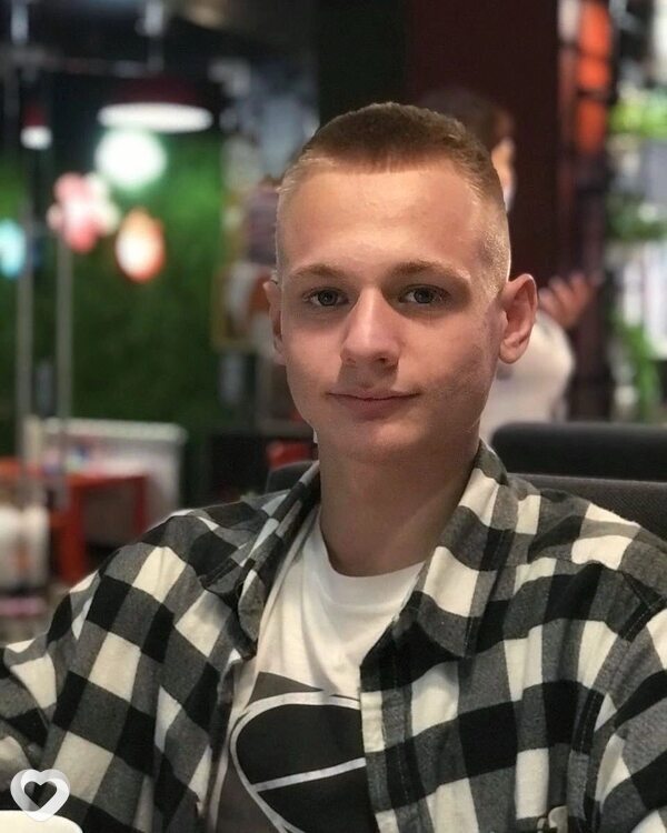 Никита, 21, Красноярске — анкета №3390805