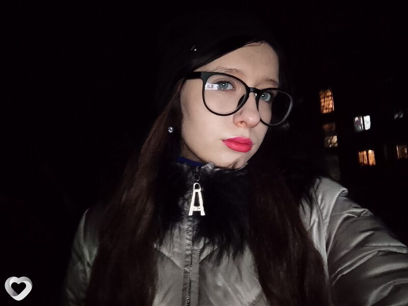 Катя, 20, Барнауле — анкета №3391200