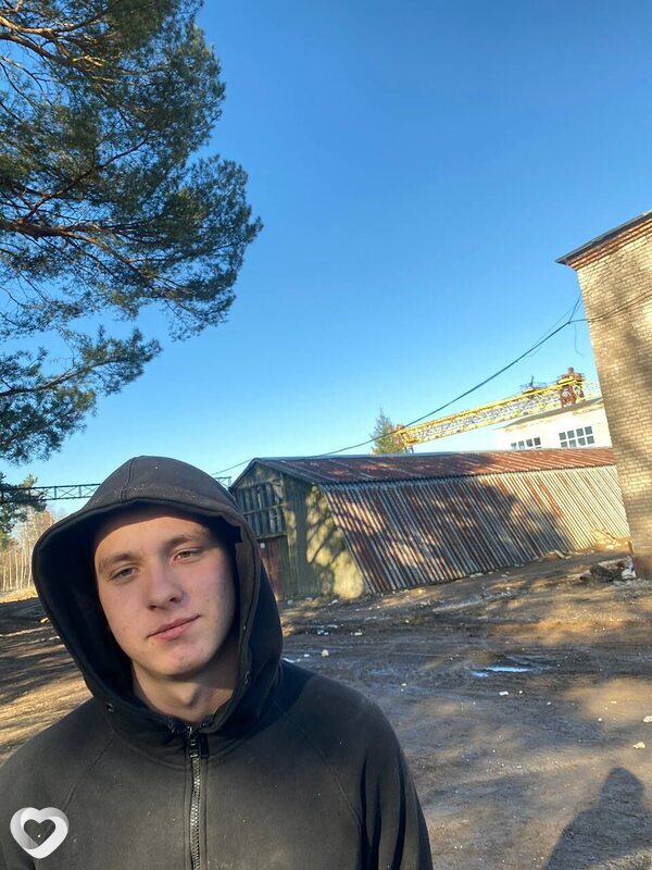 Евгений, 20, Смоленске — анкета №3391575