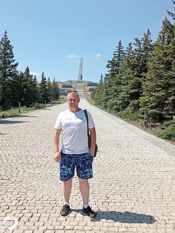 Андрей, Краснодон