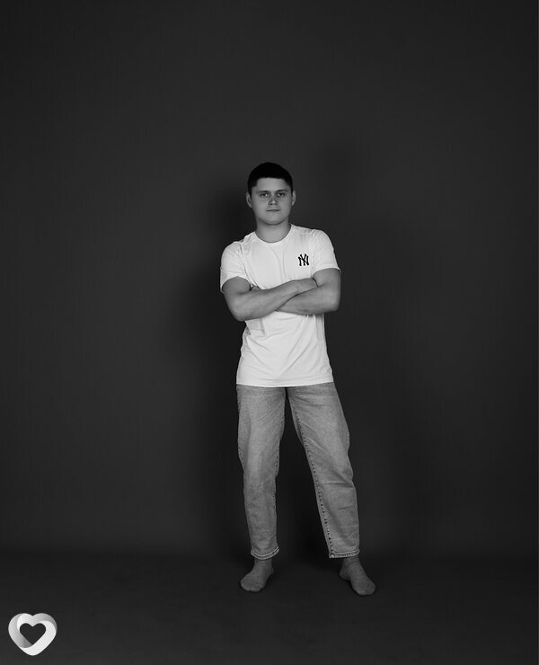 Артём, 20, Казани — анкета №3392279