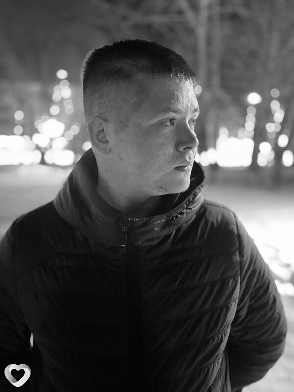 Илья, 22, Кемерове — анкета №3392381
