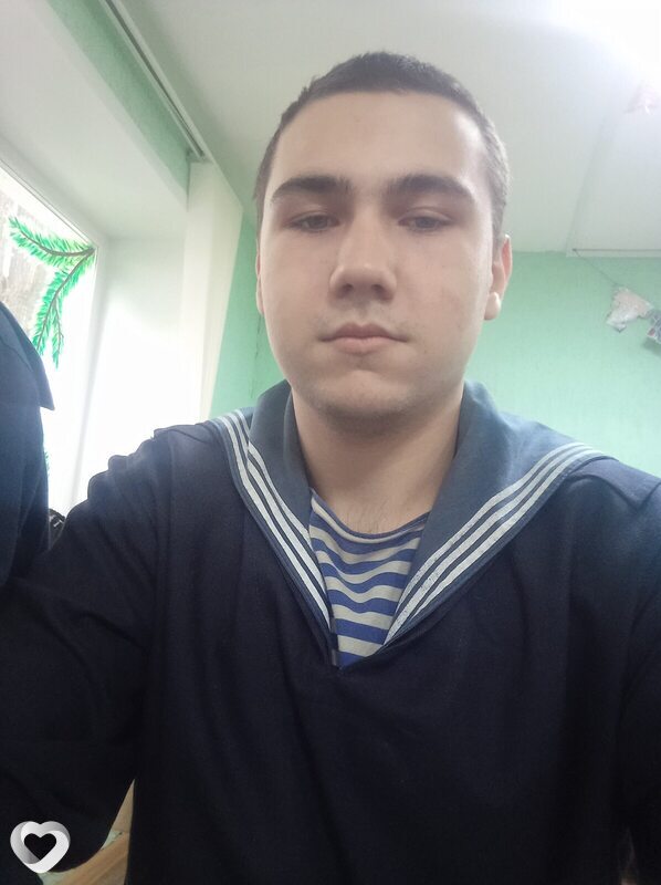 Денис, 19, Саратове — анкета №3394143