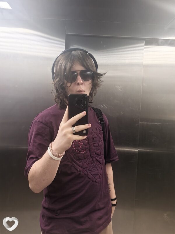 Денис, 20, Видном — анкета №3393399