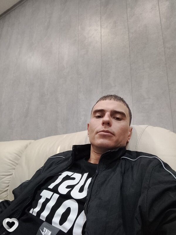 Кирилл, 33, Красноярске — анкета №3393727
