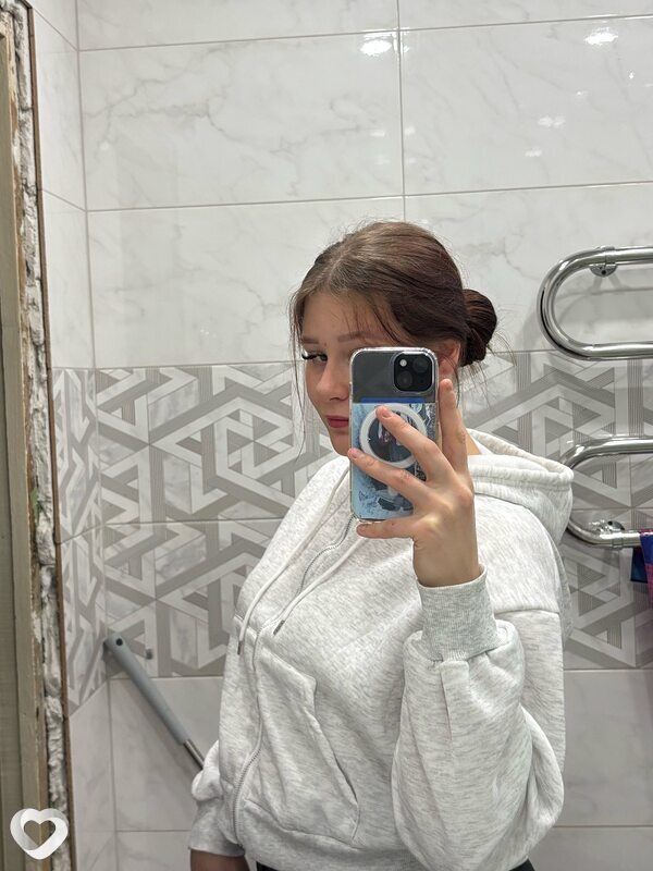 Лера, 24, Кирове — анкета №3393949