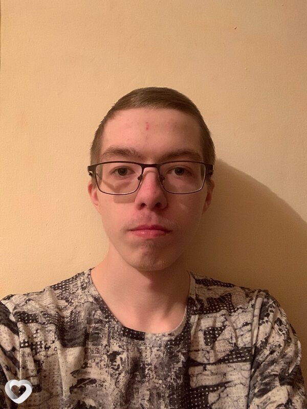 Дмитрий, 19, Томске — анкета №3394002