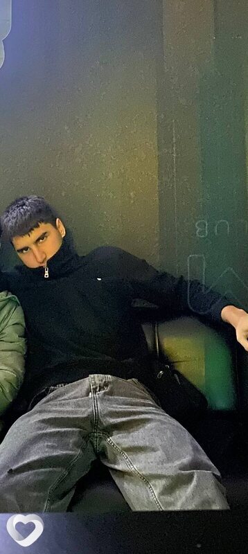 Эрик, 19, Ижевске — анкета №3395081