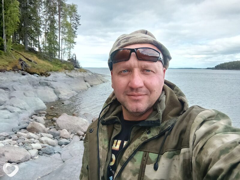 Денис, Гатчина