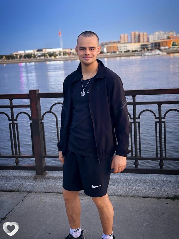 Игорь, 25, Благовещенске — анкета №3395650
