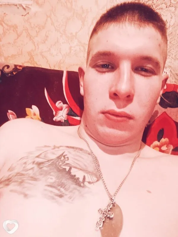 Андрей, 26, Барнауле — анкета №3396213