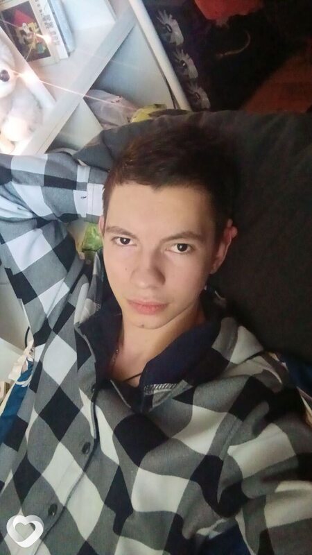 Юрий, 19, Томске — анкета №3397165