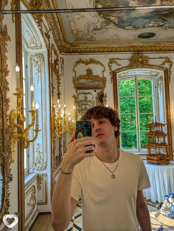 Матвей, 21, Барнауле — анкета №3397288