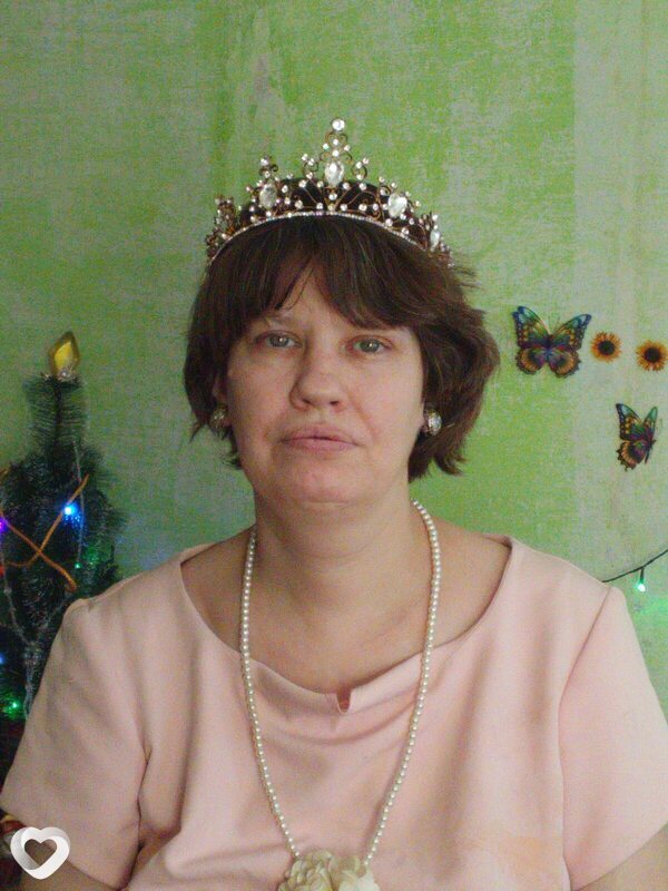 Оксана, Свободный