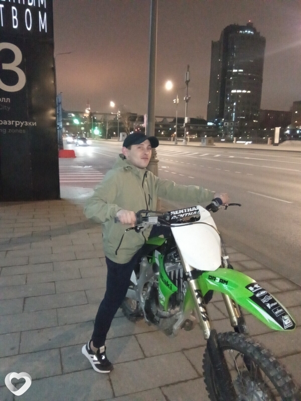 Виктор, 29, Москве — анкета №3397465