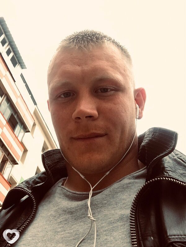 Андрей, 37, Белоярском — анкета №3398399