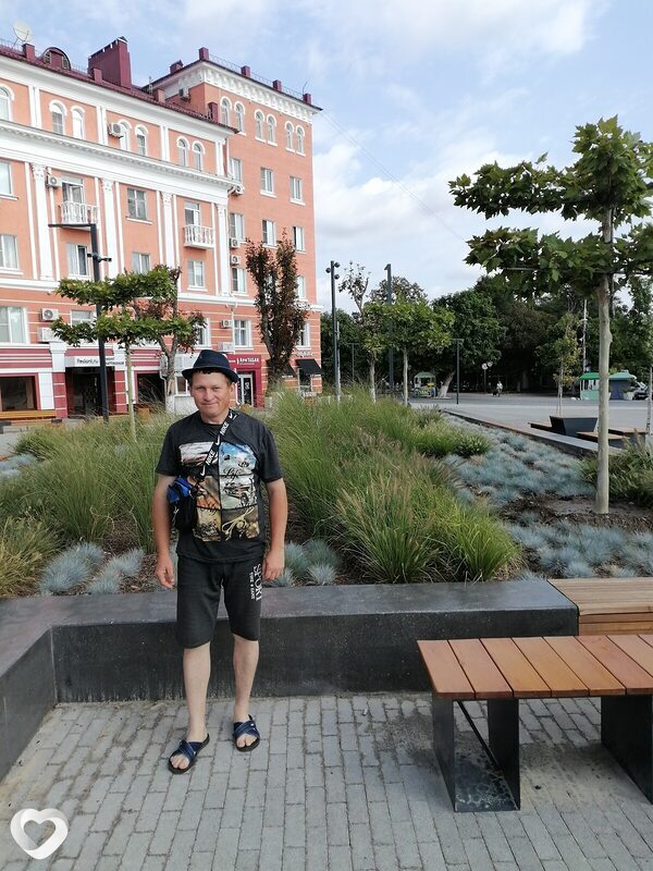 Леонид, 41, Новокубанске — анкета №3398435