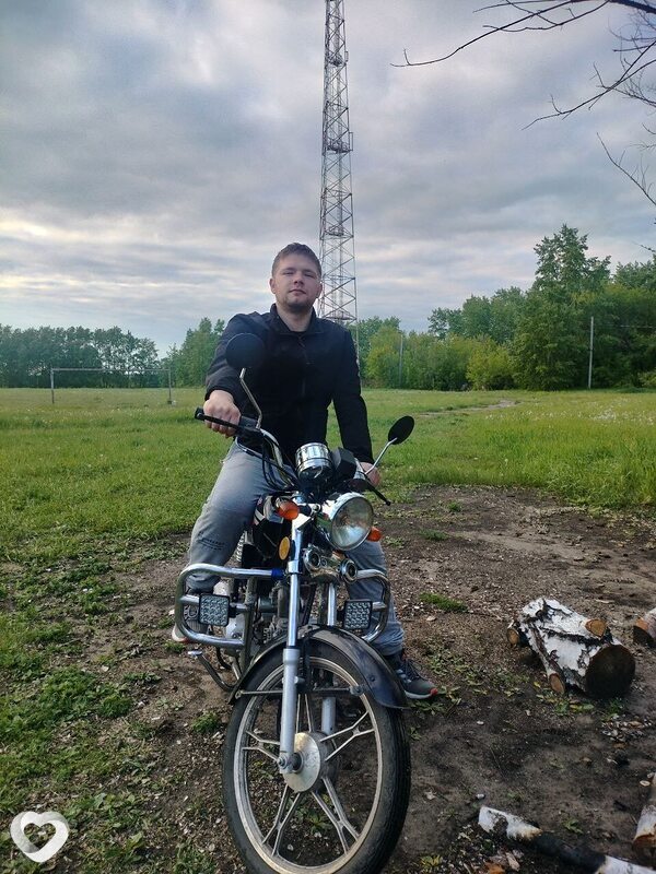 Кирилл, 22, Омске — анкета №3398752
