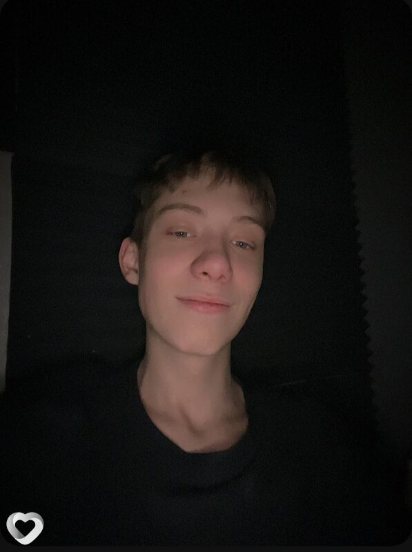 Артём, 18, Караганде — анкета №3399072