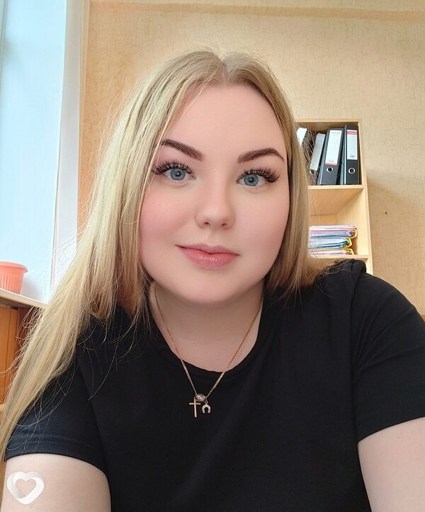 Александра, 19, Дзержинске — анкета №3399363