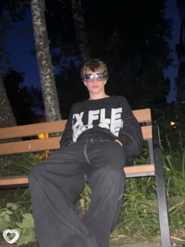 Дмитрий, 19, Екатеринбурге — анкета №3399427